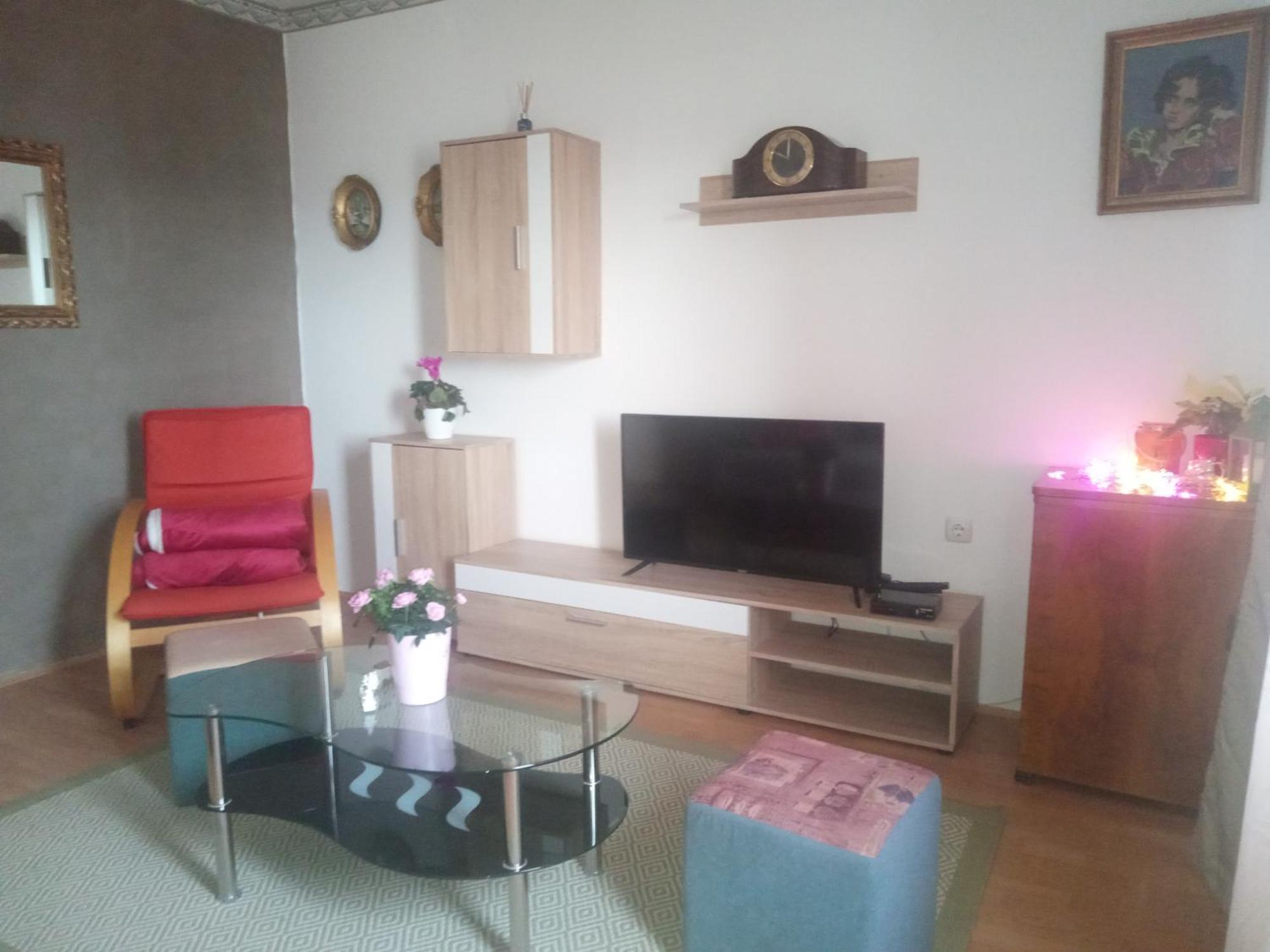 Apartman Petra セニ エクステリア 写真